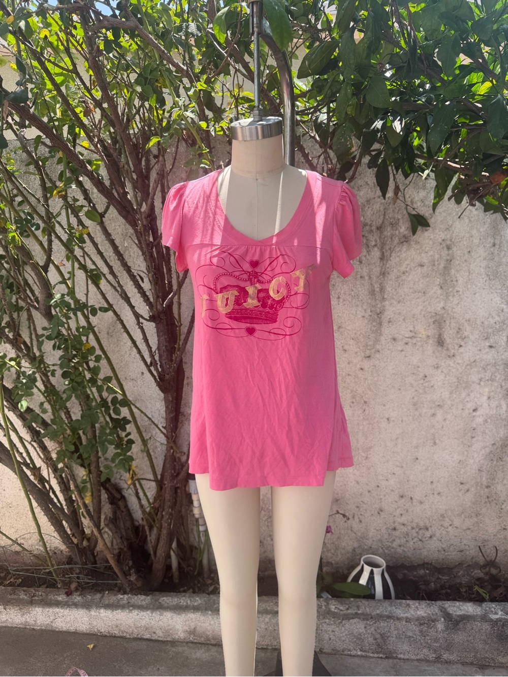 Juicy Couture Hot Pink Short Sleeve Scoop Neck Graphic Tee